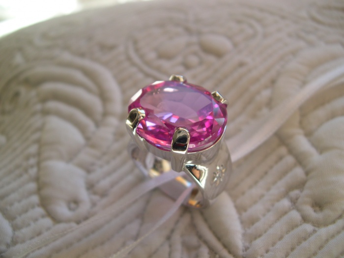 bague or blanc pierre rose